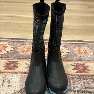 Muck Plaid Black and Blue Boots